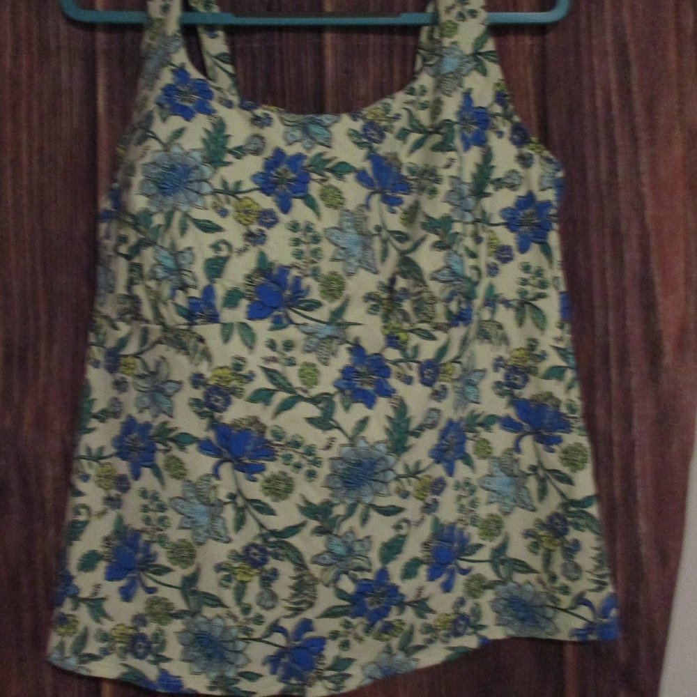 Lands End Swim Tankini Top Square Neck Nwt size 18 W Ivory Floral blue green